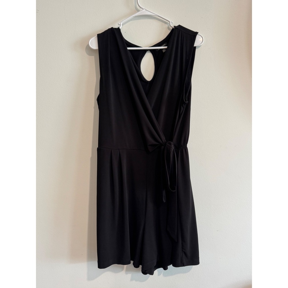 Versona Sleeveless Faux Wrap‎ Romper Women Large Black Keyhole Back Side Tie